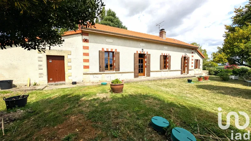 Maison de campagne à Pommiers-Moulons (17130)