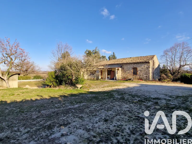 Ferme à Grane (26400)